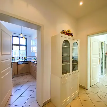 Großzügige Mit überdachter Terrasse, Eigener Waschmaschine Ostseebad Heringsdorf